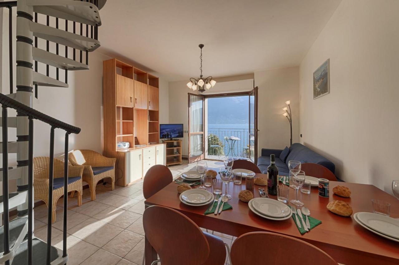 2-Bedroom Lakeview Apartment At The Lake Acquaseria Exterior photo